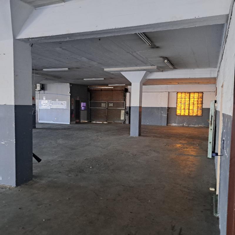 To Let commercial Property for Rent in Neave Industrial Eastern Cape